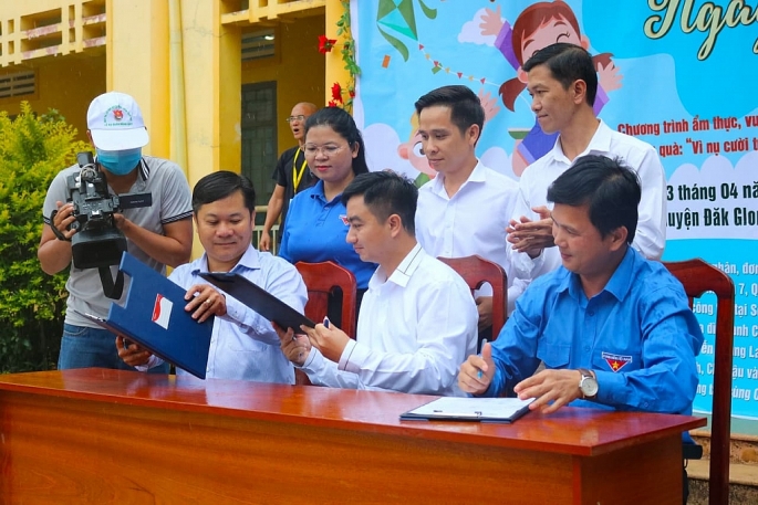 Bình Phước - Đăk Nông: Ký giao ước để hỗ trợ doanh nghiệp và phát triển cộng đồng