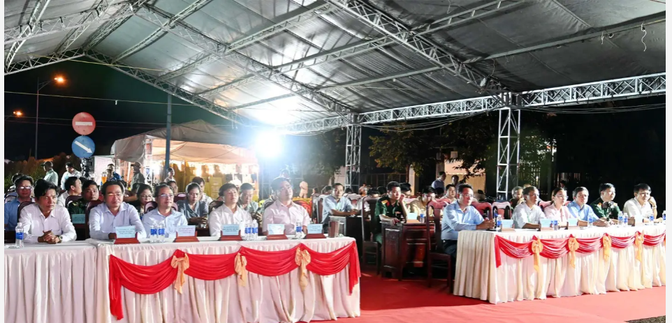 Bù Gia Mập holds the 1st Agricultural Products Trade Fair.