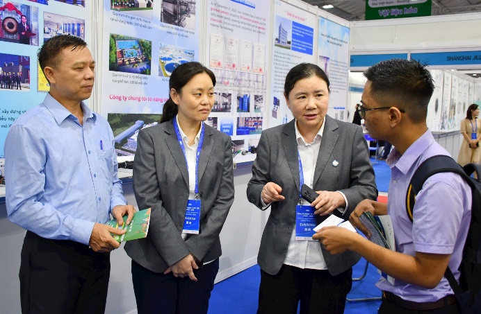 Binh Phuoc enterprises attended the opening ceremony of the 18th Vietnam - Shanghai Trade Fair